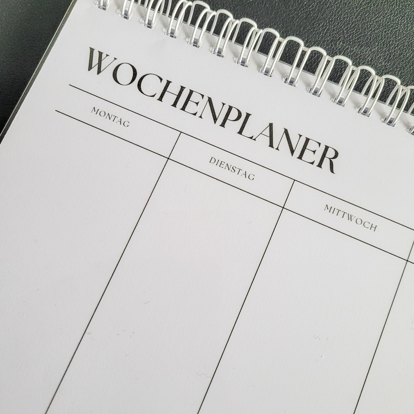 A4 Wochenplaner mit Spiralbindung | 52 Wochen für optimale Planung und Organisation