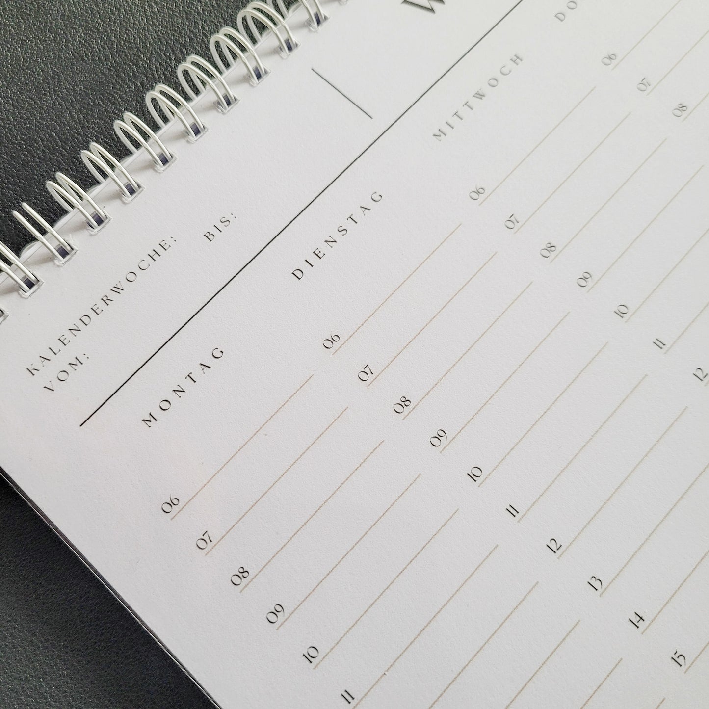 A4 Wochenplaner mit Spiralbindung | 52 Wochen für optimale Planung und Organisation