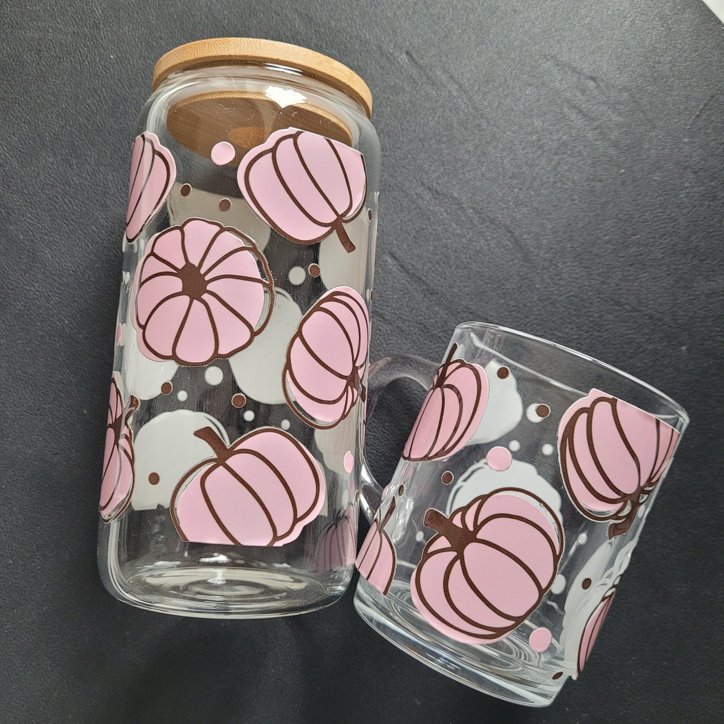 Trinkglas PINK PUMPKIN | Glas mit Deckel und Strohhalm I Eiskaffee Glas I Wiederverwendbares Trinkglas