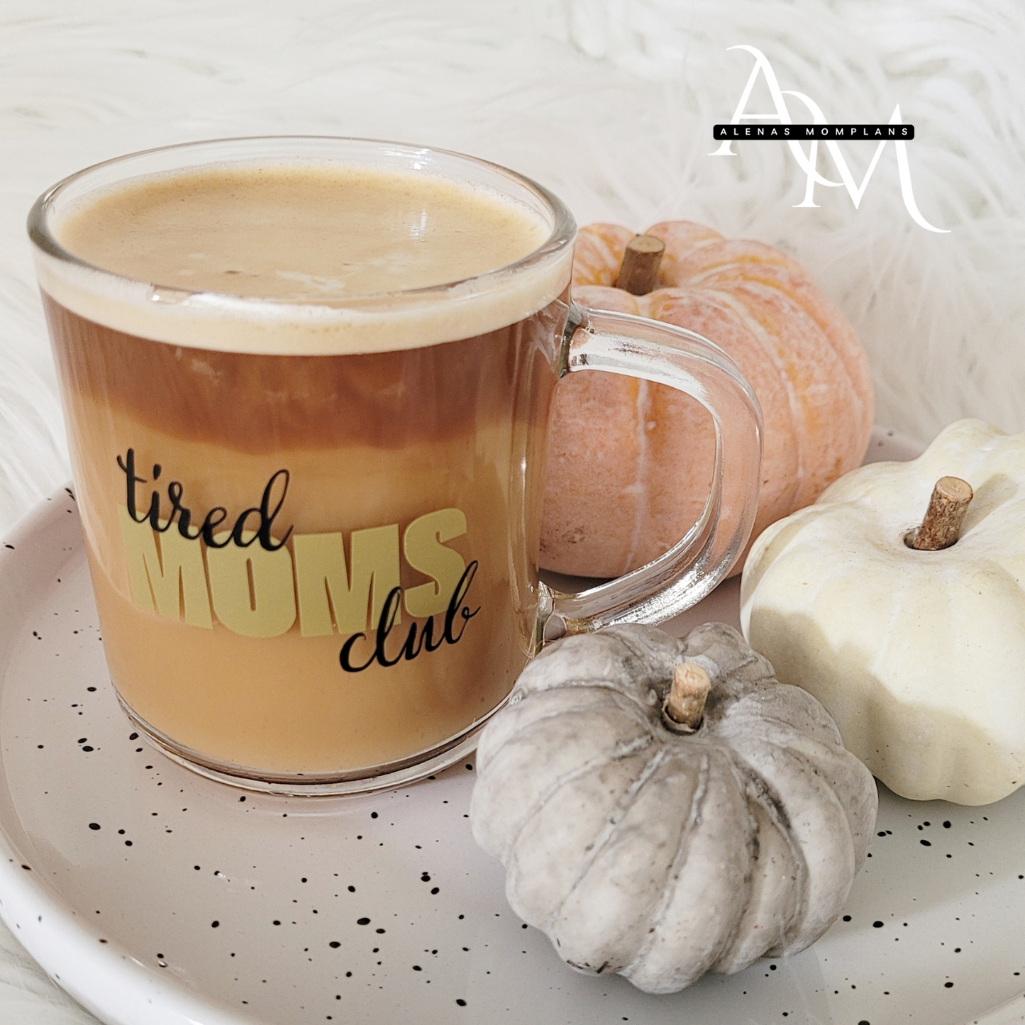 Tired Moms Club Glastasse – Dein neuer Lieblingsbecher für die wohlverdiente Kaffeepause!