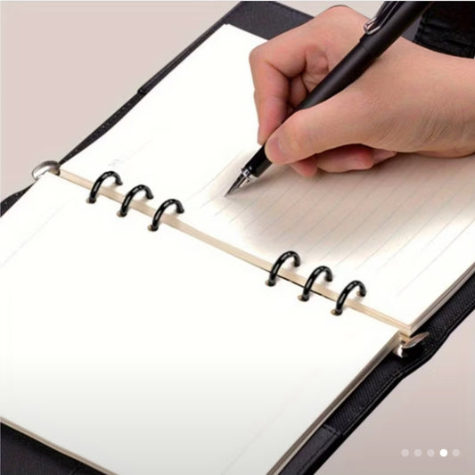 Schwarze Metall-3-Ring Bindung